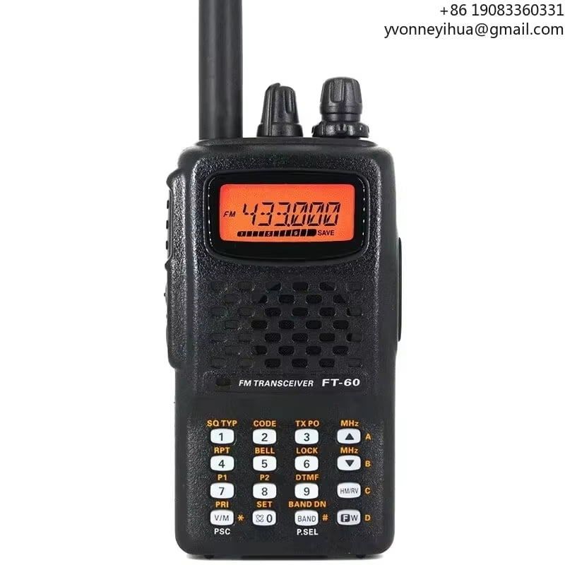 Yaesu-FT-60R-Rwalkie-talkie-2-
