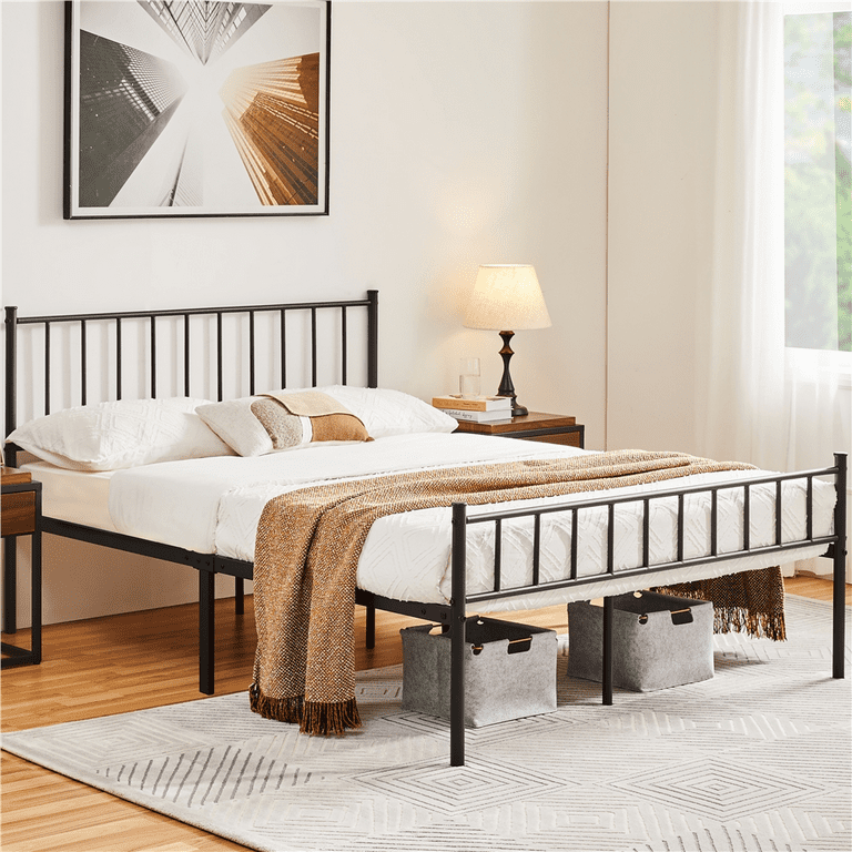 Yaheetech Metal Bed Frame Queen Bed with Spindle Headboard and Footboard Black