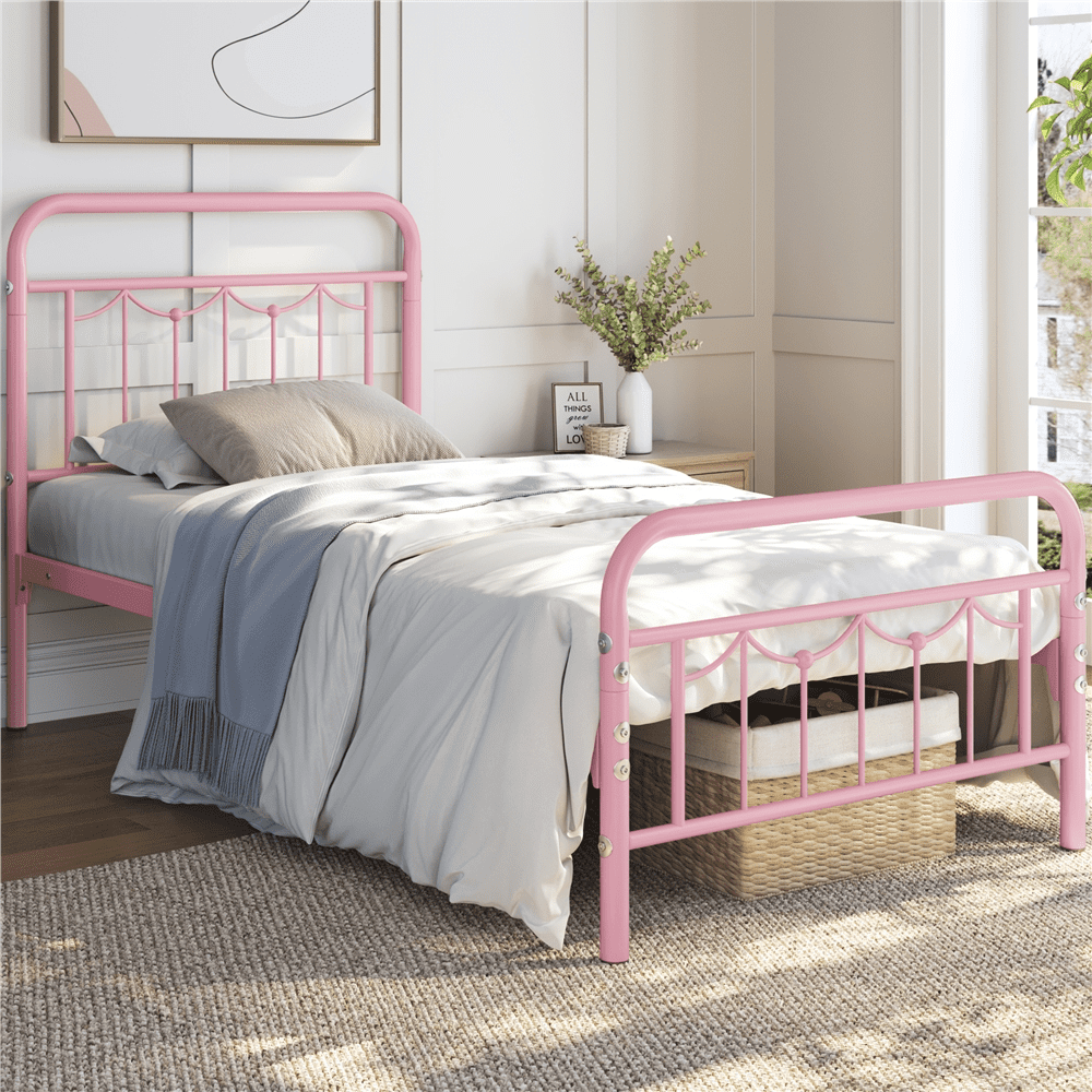 Yaheetech Metal Platform Bed Frame with Vintage Headboard and Footboard