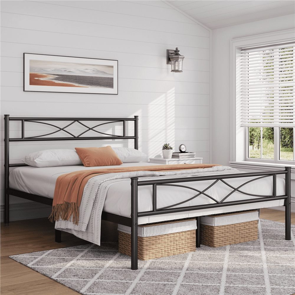 Yaheetech Queen Size Iron Platform Bed Frame with Curved Design