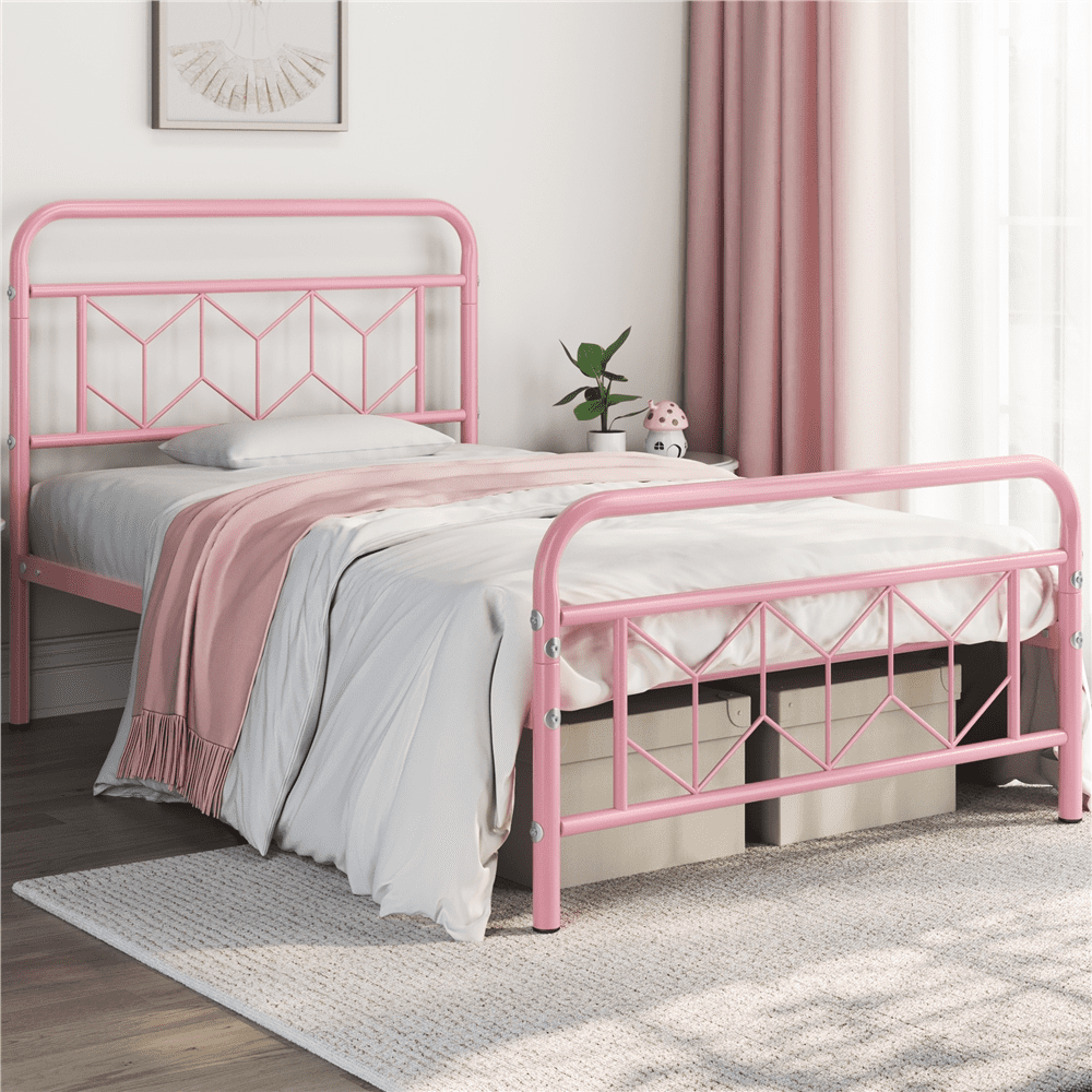 Yaheetech Vintage Twin XL Size Metal Bed Frame with Diamond Pattern