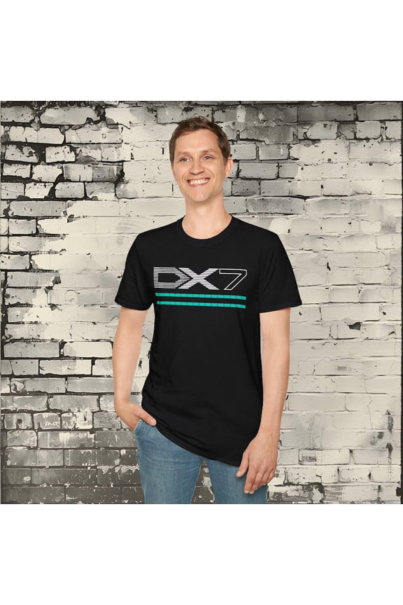 Yamaha DX7 Synth T-Shirt – 80s Electronic Music Graphic Tee, Vintage Synthesizer Retro Shirt, Classic Music Lover Unisex T-Shirt Gift for Men Women