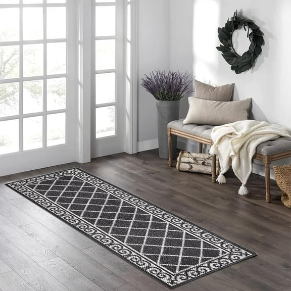 Yamaziot 1.7'x5' Runner Rug for Long Hallway, Washable Kitchen Floor Mat Non Skid Entryway Rug Low Profile Indoor Front Door Mat, Black