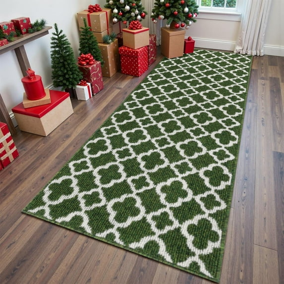 Yamaziot 2'x6' Runner Rugs for Hallway Floor, Washable Farmhouse Kitchen Rug, Non Slip Laundry Room Mat Carpet, Christmas Green