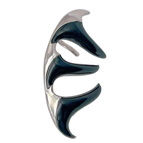Yammee Fashion Devil Claw Ear Bone Clip Earrings Nonpiercing Ear Cuff for Women No Piercings Faked Cartilage Earrings Jewelry