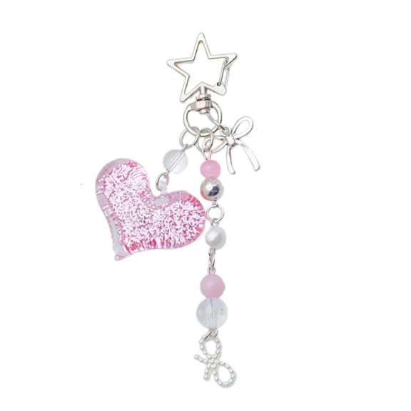 Yammee Love Heart Pendant Keychain Sturdy Resin Keyring Accessory Portable Decoration for Girls and Teens Stylish Outfits