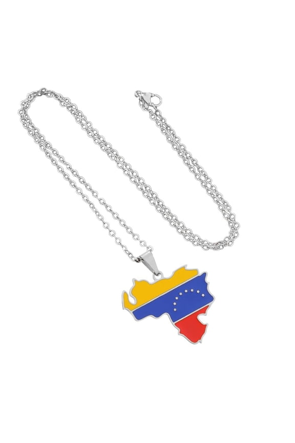 Yammee Venezuela Map Pendant Necklace Unique Flag Collarbone Chains for Men and Women