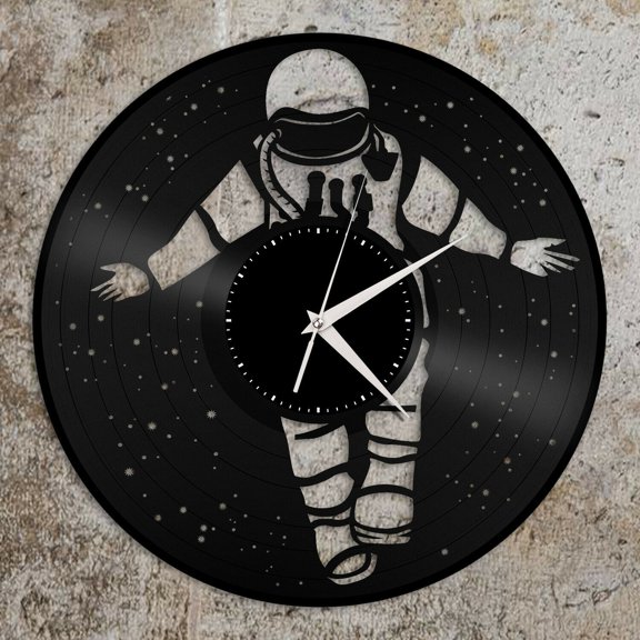 YanGxx Astronaut Vinyl Wall Clock Cosmonaut Spaceman Souvenir Gift Home Room Decoration Vintage Design Office Bar Room Home Decor