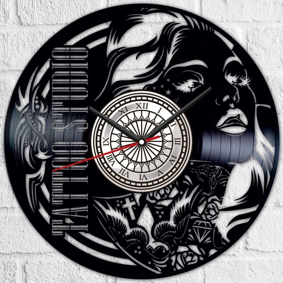 YanGxx Tattoo Studio Vinyl Record Wall Clock Retro style Wall clock Silent Home Decor Unique Art Special Home Accessories Creative Personality Gift