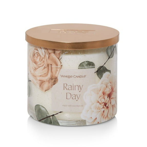 Yankee Candle 3-Wick Decorative Scented Candle, Rainy Day, 14.5 Ounce (Pack of 1)