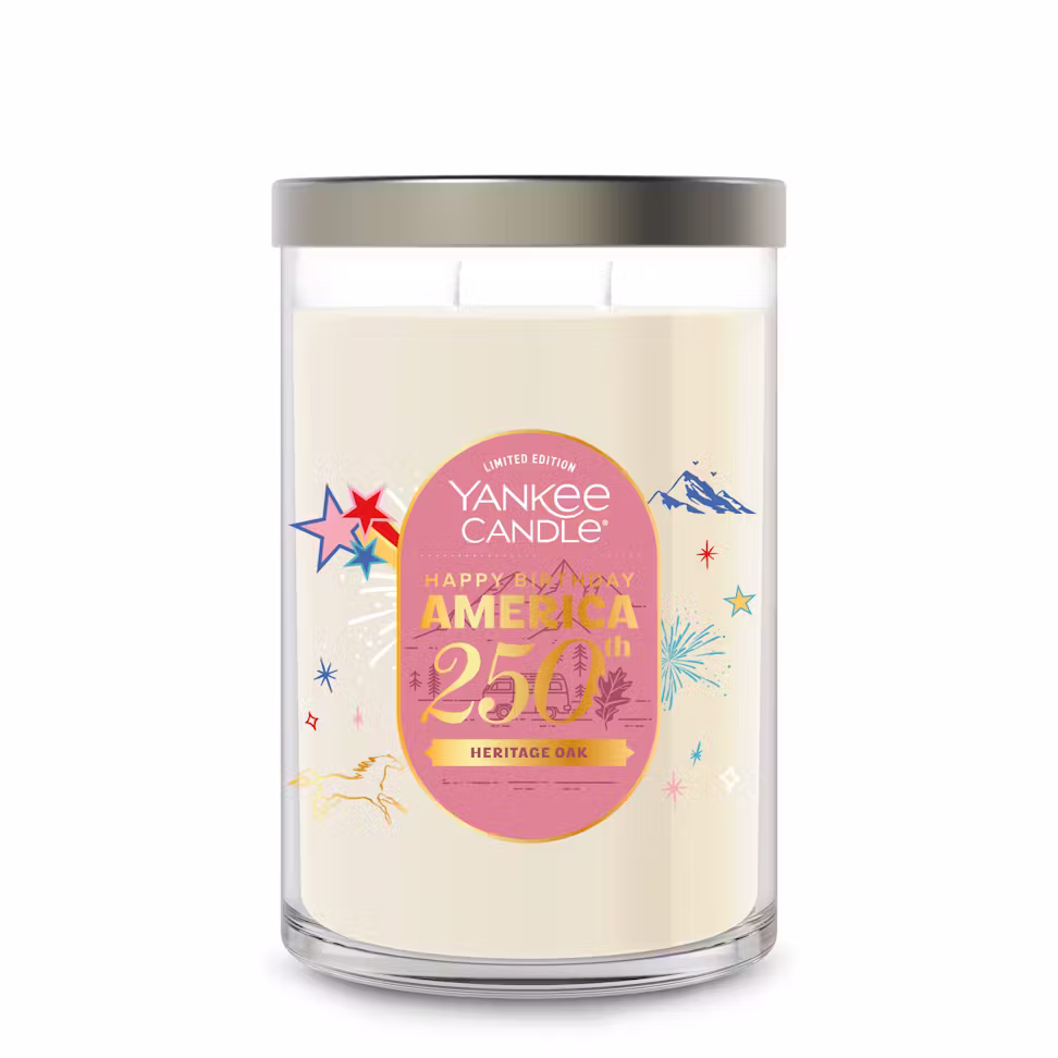 Yankee Candle Happy Birthday America! Collection - HERITAGE OAK - Limited Edition Large 2-Wick Signature Tumbler Candle