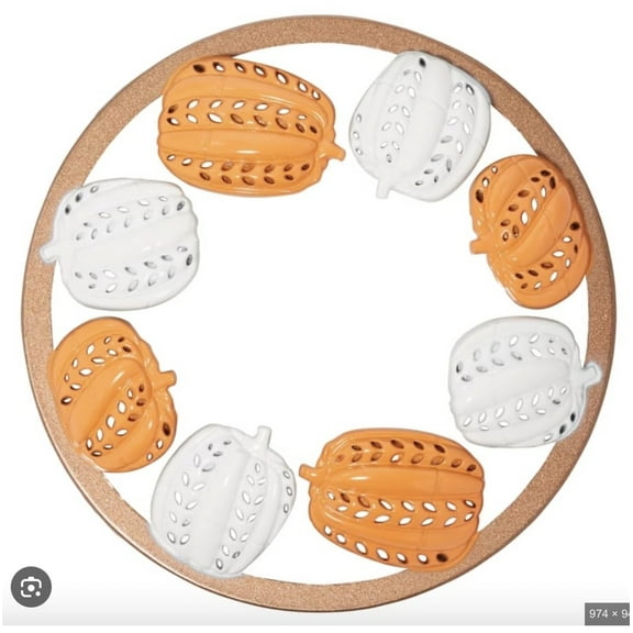 Yankee Candle Illuma-Lid Orange & White Pierced Pumpkins with a Copper Patina Metal Base