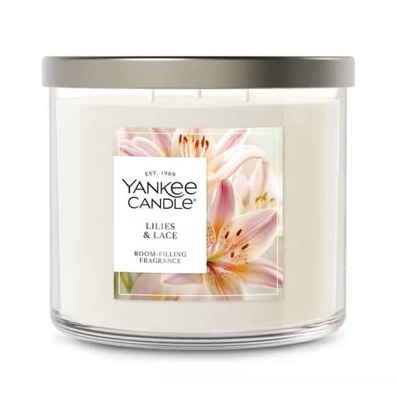 Yankee Candle LILIES & LACE Large Signature 3-Wick Tumbler Candle - Notes of Lilies, White Lace, Soft Powder, and Musk