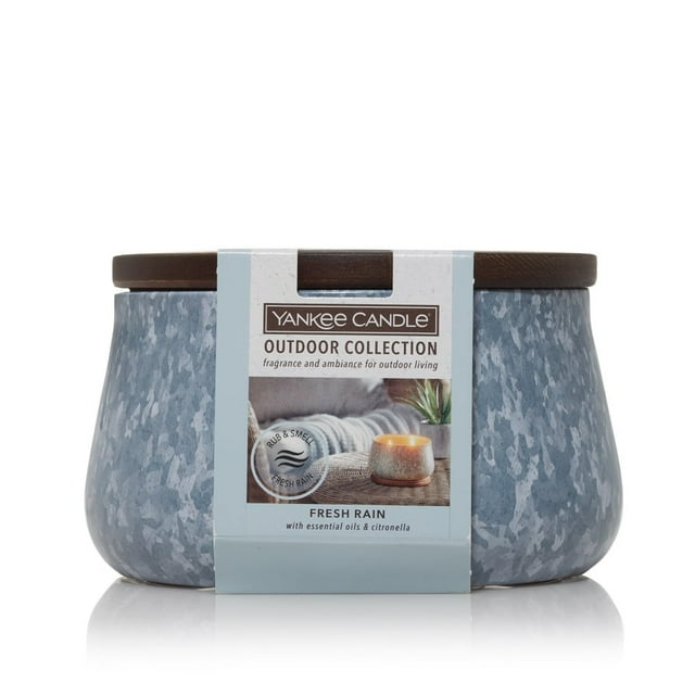 Yankee Candle® Outdoor Candle Collection - Fresh Rain Large Candle