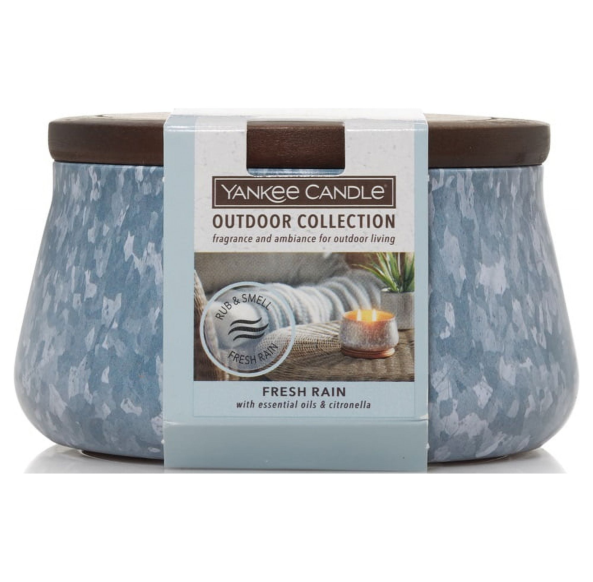 Yankee Candle® Outdoor Candle Collection Fresh Rain Medium Candle