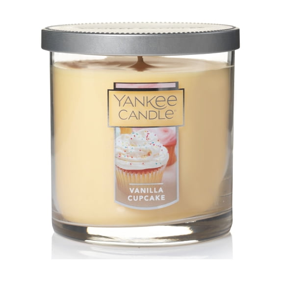 Yankee Candle Vanilla Cupcake - Small Tumbler Candle