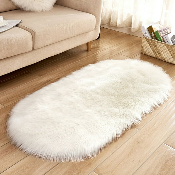 Yaoyar Small Faux Fur Rug Ultra Soft Sheepskin Rug Chair Sofa Cover Seat Pad, Beige Fluffy Shag Rug for Bedroom Nursery Kids Room, Luxury Shaggy Rug Fuzzy Plush Floor Carpets