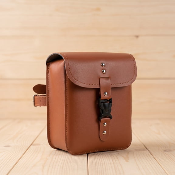 Yardwe Quick Release Brown Motorcycle Front Fork Bag with Spacious Compartments for Tools and Essentials