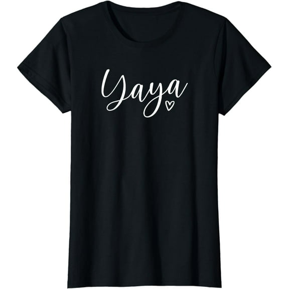 Yaya Gifts for Grandma Design with Heart That Says Yaya Funny Creative Graphic T-Shirt