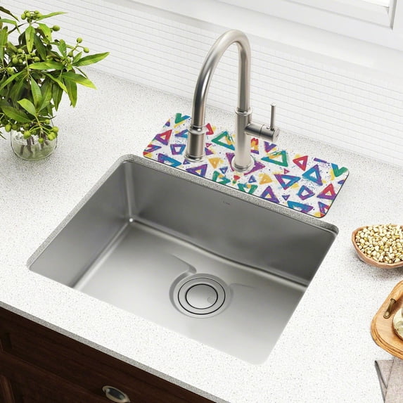 Yayeee Faucet Mat for Kitchen Sink 14.7" Diatomite Long Splash Guard Pad, Green Simple Triangles