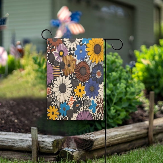 Yayeee Garden Flag 12"x18" Double Sided Outdoor Yard Lawn Holiday Decorations, Beige Flowers