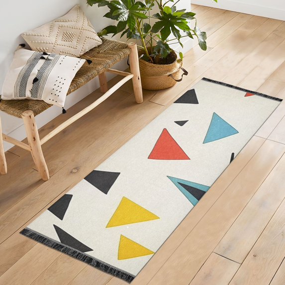 Yayeee Runner Rug for Bedroom 2'x6' Machine Washable Hallway Non Slip Mat, Beige Triangles