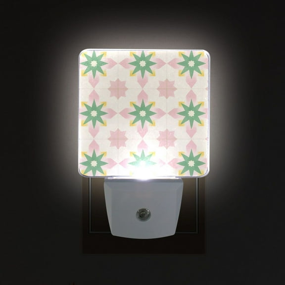 Yayeee LED Night Light for The Home Plug in With Light Sensors 2 Pack, Retro Green Stars