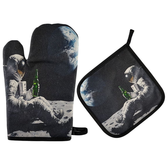 Yayeee Oven Mitts and Pot Holder Set of 2 Heat Resistant Kitchen Gloves Baking Hot Pad, Sitting on The Moon