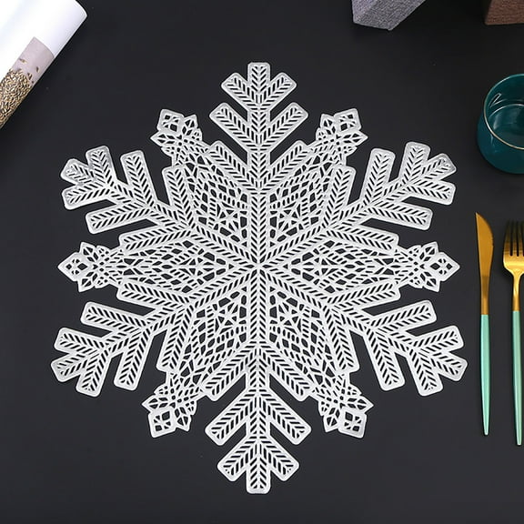 Ycandiee Snowflake Placemats, Christmas Placemats Decorations Snowflake Tablemats, Hollow Out Design Round Mats, Dining Table Setting Kitchen Table Mats for Christmas