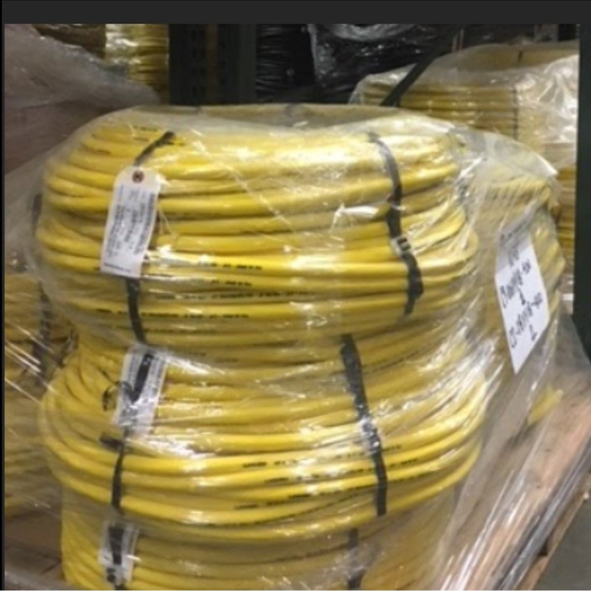 Yellow Agricultural Chem Spray Hose 600 PSI 1/2 in x 300 ft