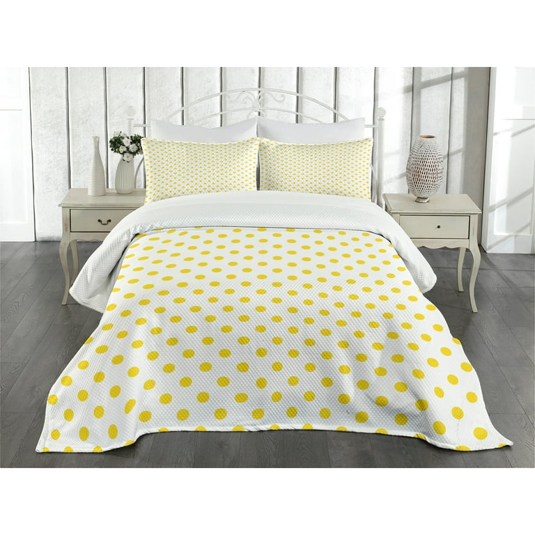 Yellow bedspread 2024