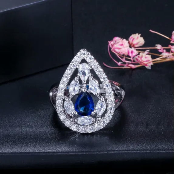 Yellow Pear Cut Cubic Zircon CZ Women Ring Luxury Silver Plated Fashion Jewelry