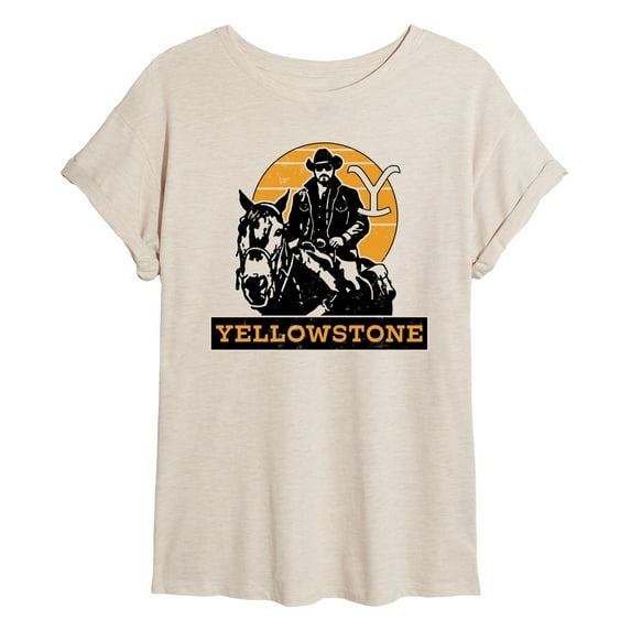 Yellowstone - Rip Riding Horseback - Women's Oversized T-Shirt