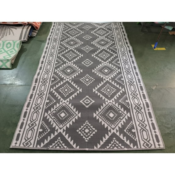 Yesfashion Carpets Area Rugs Washable Outdoor Rugs Reversible Mats Modern Chervon Plastic Straw Rug for Patio Waterproof Camping Rug gray 8*10ft