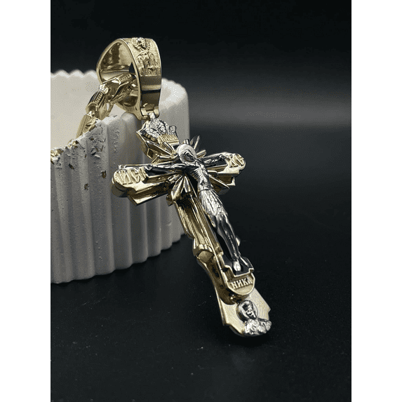 YiJuHui 1pcs Vintage Cross Pendant Necklace for Men, Stainless Steel Religious Jewelry, Unisex Gothic Punk Style, Everyday Wear Gift