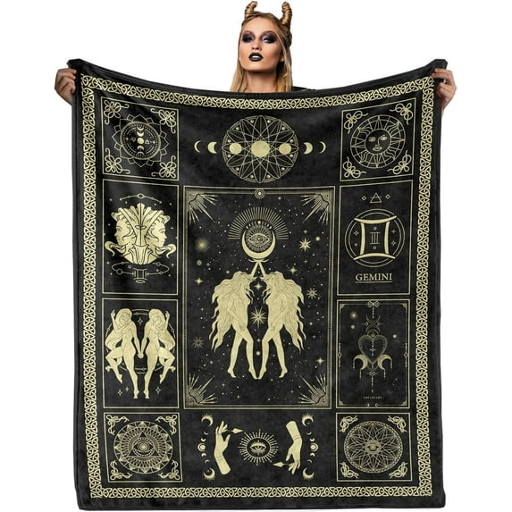 Yibo Zodiac Birthday Gifts for Women Witch Goth Sherpa Blanket Celestial Constellation Astrology Decor Witchy Bedding