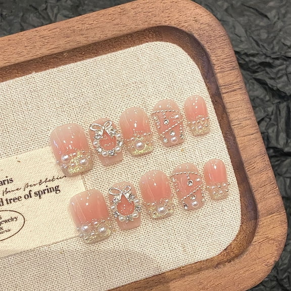 Yihe Dream Christmas Eve French Pearl Wreath Premium Christmas Pure Handmade Nail Wear Finished Nail Art Short