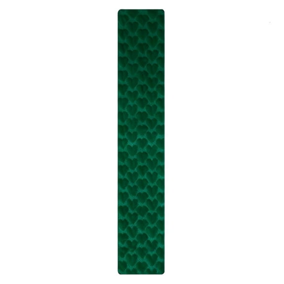Yihuala Elegant Fleece Table Runner Quilted Plush Heart Pattern Tablecloth Home Dining Decors Suitable For Daily Party Use