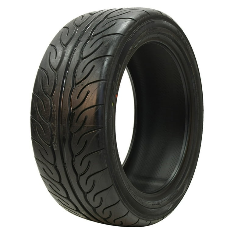 Yokohama Advan Neova AD08 R UHP Summer 235/35R19 87W Passenger 