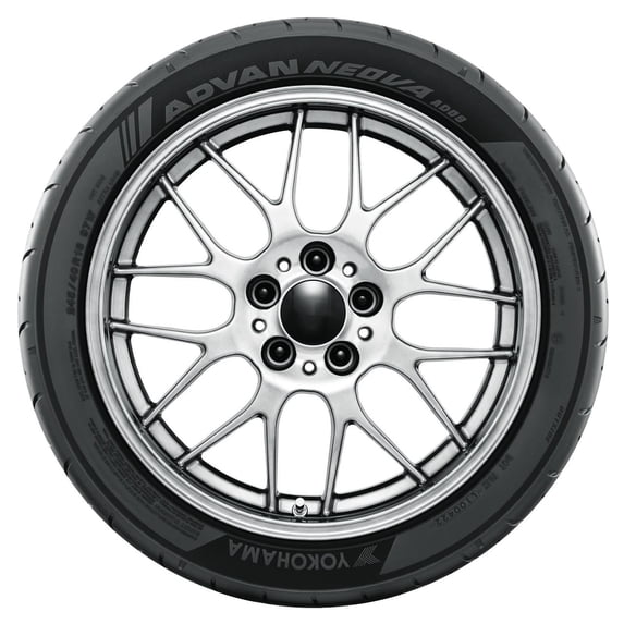 Yokohama Advan Neova AD09 UHP 255/40R19 100W XL Passenger Tire