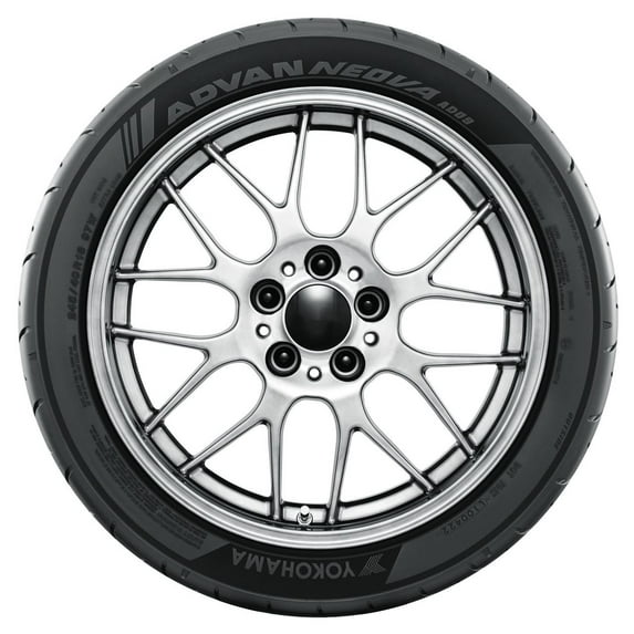 Yokohama Advan Neova AD09 UHP Summer 275/40R18 103W XL Passenger Tire