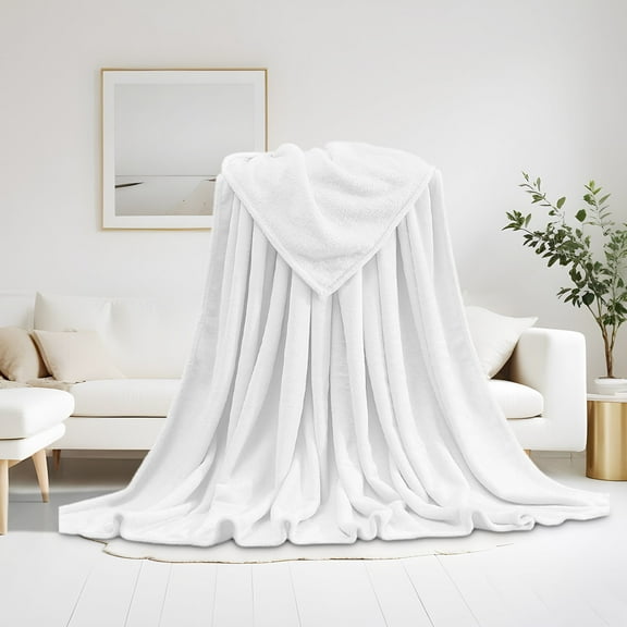 Yoloke Flannel Fleece Blanket Full Size - Soft Lightweight Plush Microfiber Bed Blanket for Sofa or Couch, Machine Washable Blankets Fleeces, 21x29 Inch