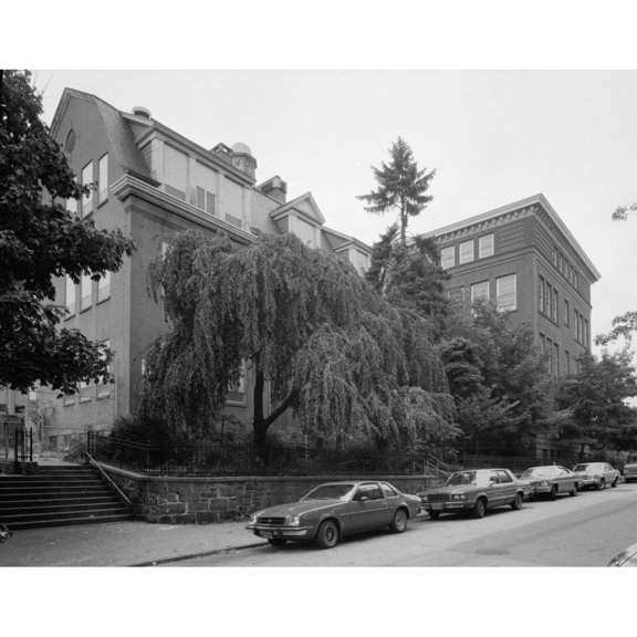 Yonkers History (36 x 24)