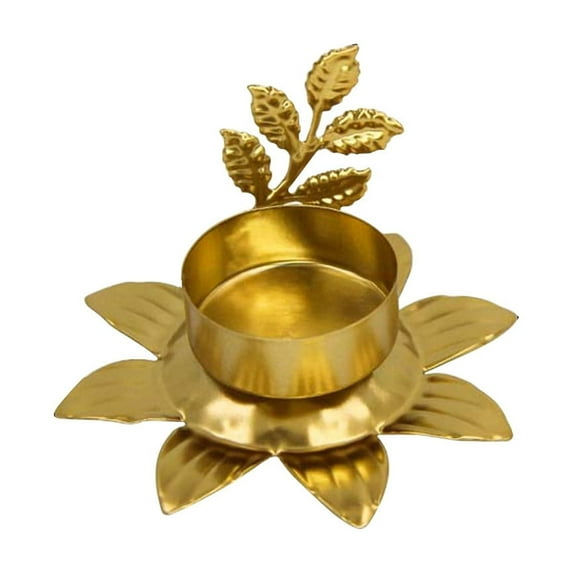 Yonrjhukm Christmas Metal Candlestick, Modern Romantic Table Candle Holder for Home Decor, Stylish Centerpiece for Holiday Dinner, Versatile Tabletop Decoration, Durable Metal Construction