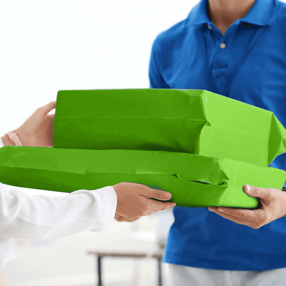 Yookia 6x9 inch Poly Mailers 500 Pcs – Tear-Proof, Self-Sealing, Waterproof Shipping Bags for Clothing & E-commerce Packaging (Green)