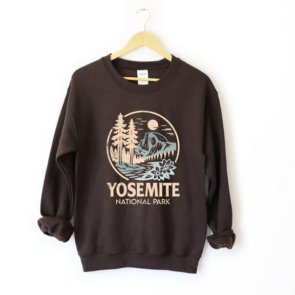 Yosemite National Park Two-Toned Circle - Women's Graphic Sweatshirt