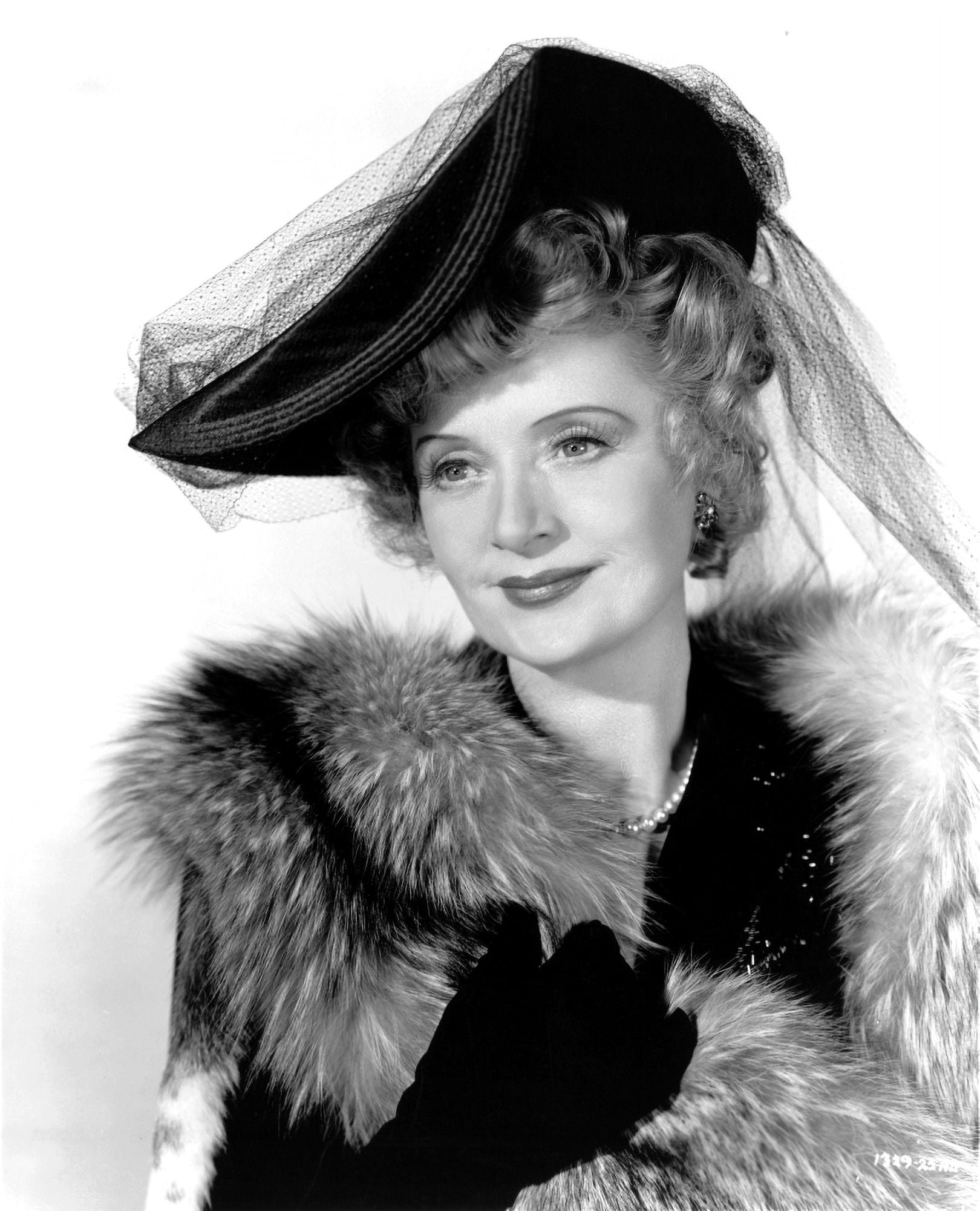 You'Re A Lucky Fellow Mr. Smith Billie Burke 1943 Photo Print (8 x 10