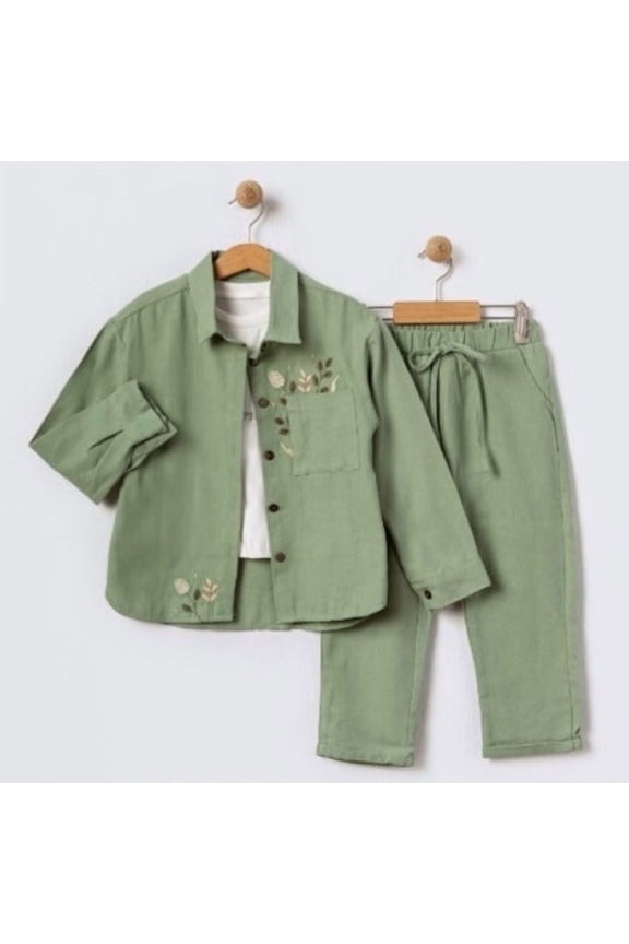 Young Girls' Casual, Comfortable Outfit - 3 Piece Outfit in Cotton, Great for Family Gatherings