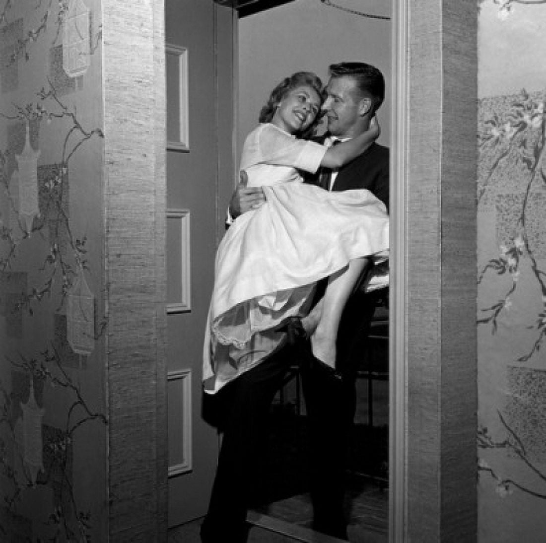 Young couple moving into new home Canvas Art -  (24 x 36)