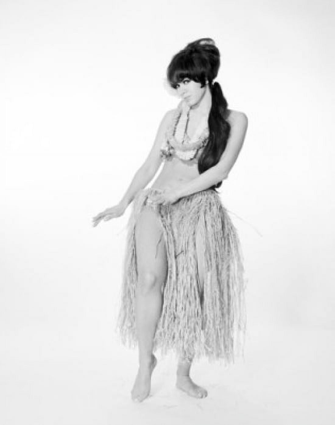 Young woman hula dancing Canvas Art - (24 x 36)
